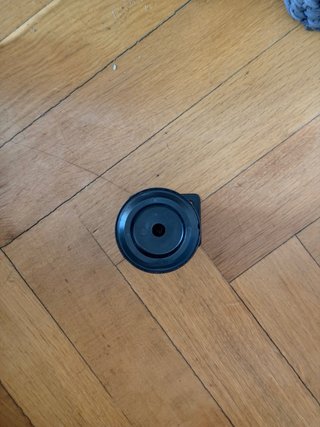 Patas ajustables para mueble (negro)