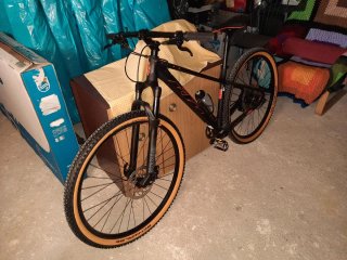 Bicicleta KTM NEGRA