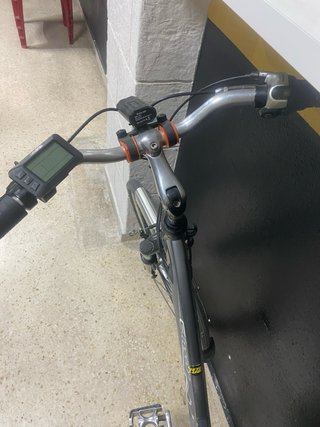 Bicicleta Eléctrica 36V frenos nuevos