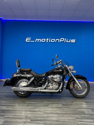 Honda Shadow VT 750 Negra 20000kms