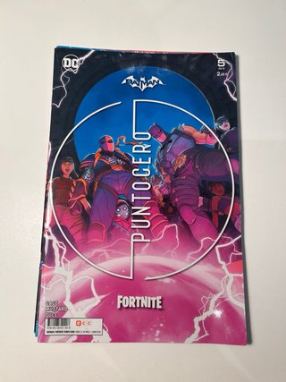 Lote comics de la colaboración DC x Fortnite.
