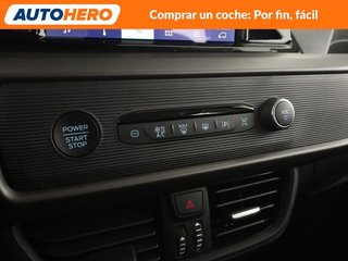 Ford Tourneo Courier 1.0 EcoBoost Titanium
