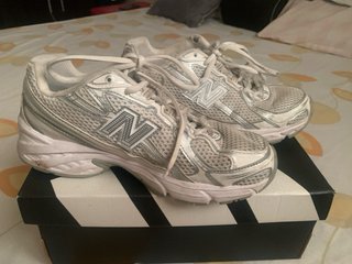 Zapatillas New Balance plateadas talla 38