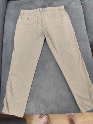 Pantalón Chino Recto Beige