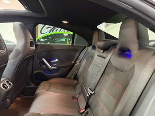 Mercedes-Benz Clase CLA 200D AMG MATE