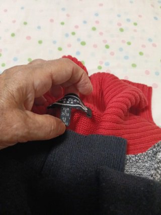 Lote 6 jerseys invierno talla M-S.