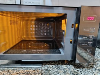 Microondas Digital Mandine Espejado 800W