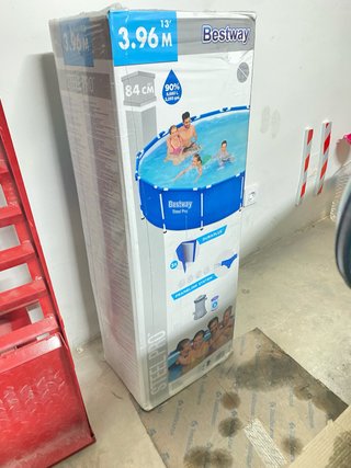 NUEVO-PRECINTADO Piscina Bestway Steel Pro 3.96m