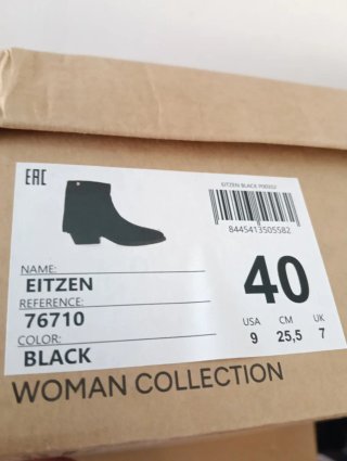Botas Negras con Flecos Talla 40