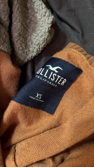 Jersey Hollister Marrón