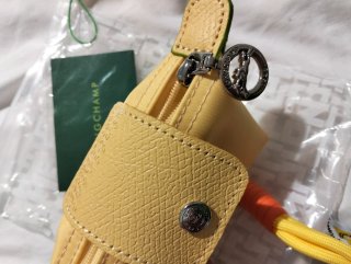 Monedero Longchamp Amarillo