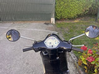 Vespa LX 125 Scooter 2008 - 12.000 km