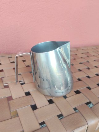 Jarra Lechera de Metal
