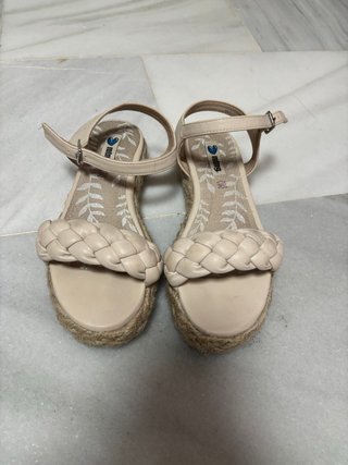 Sandalias Mustang Beige