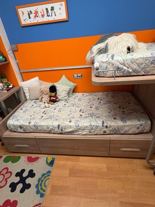 Dormitorio juvenil completo: 2 camas, armarios