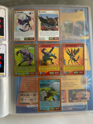 Álbum de Cromos Invizimals Nueva Alianza completo