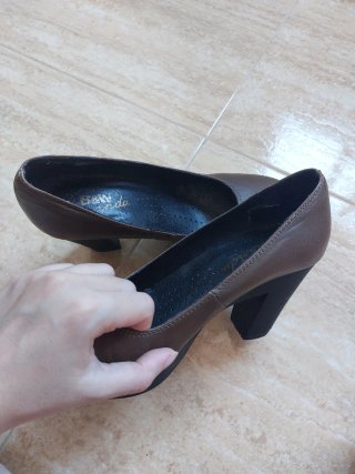 Tacones B&W marrones piel talla 38