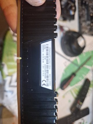 Módulos RAM Corsair Vengeance LPX DDR4 8GB (2x4gb)