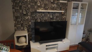 Vitrina Blanca con Puertas de Cristal