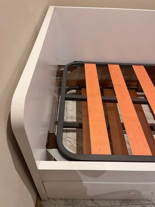 Cama nido blanca y madera