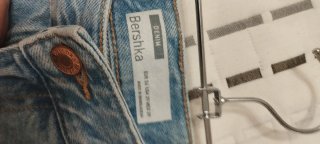 Bermuda vaquera Bershka azul