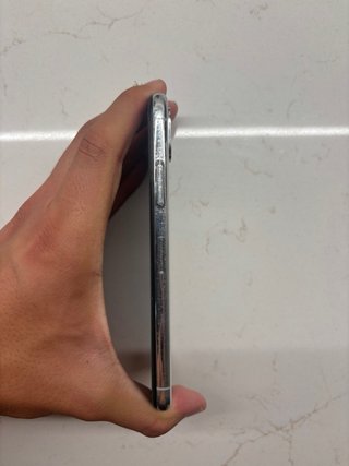 iPhone X 64GB Prateado Usado com Caixa Grade B+
