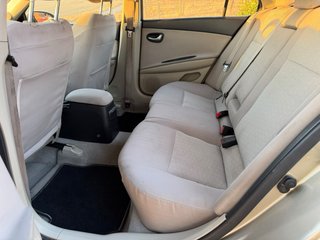 Nissan Primera 2003
