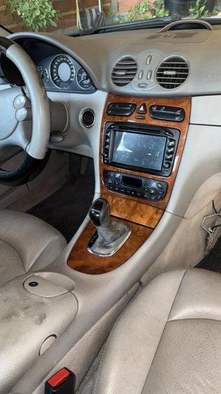 Mercedes-Benz CLK 2005