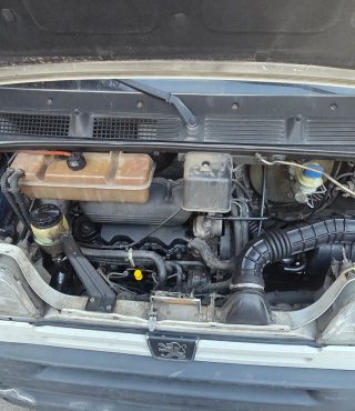 Peugeot Boxer (MOTOR ROTO)
