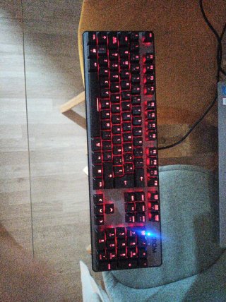 Teclado Gaming Krom Kermel Luminoso