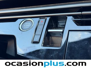 Peugeot 3008 Hybrid 145 Allure eDCS6 107 kW (145 CV)