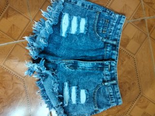 Shorts Vaqueros Desgastados