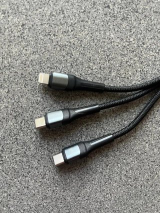 Cable Carga Rápida 3 en 1 USB-C Lightning 66W
