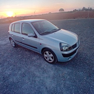 Renault Clio 2002