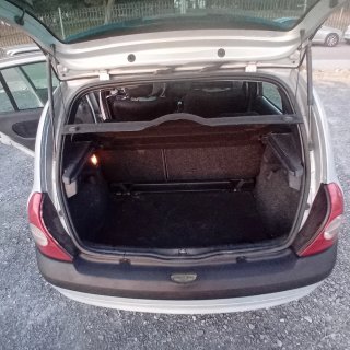 Renault Clio 2002