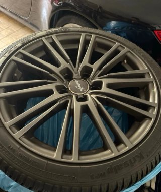Llantas con neumáticos invierno Golf 7.5 GTI