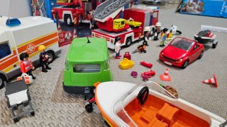 Lote Playmobil Camión Bomberos y más