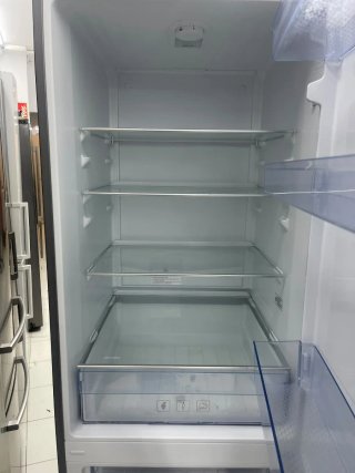 Nevera marca Beko Gris con garantía Transporte