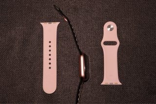 Apple Watch Series 6 40mm Negro y Rosa