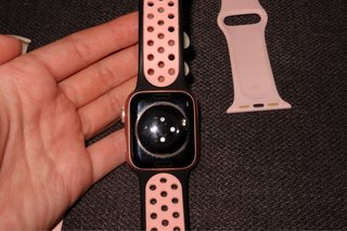 Apple Watch Series 6 40mm Negro y Rosa