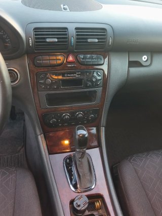 Mercedes-Benz Clase C 2003