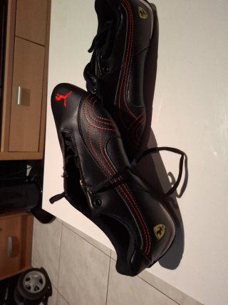 ///SUPER BARATO///Zapatillas Puma Ferrari Negras T