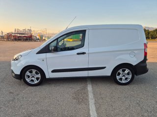 Ford Transit Courier 2019