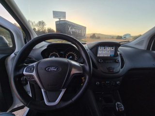 Ford Transit Courier 2019