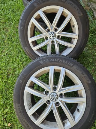 4 Llantas y neumáticos Michelin Golf 7 205/55 R 1