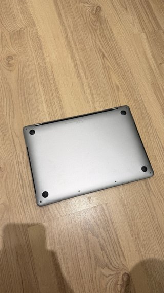 MacBook Pro 13 2018 i5 16GB 512GB