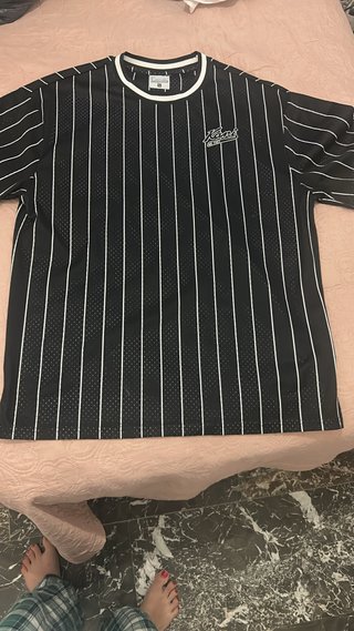 Camiseta Kani de baloncesto negra