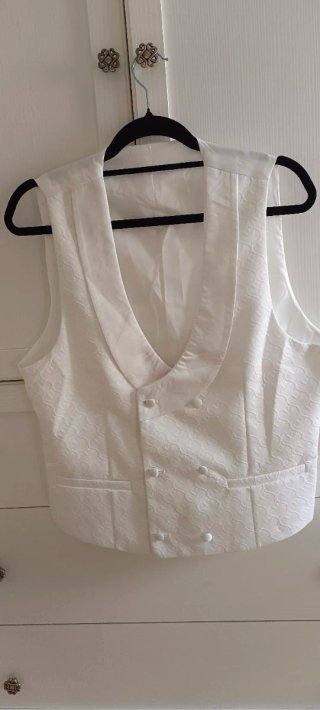 Traje de Novio Blanco y Negro