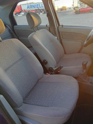 Dacia Logan 2009