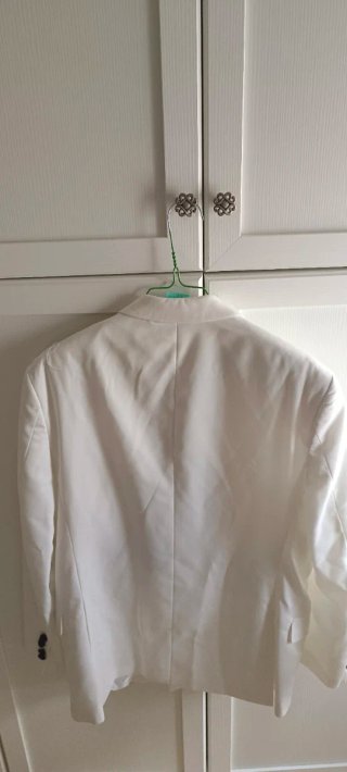 Traje de Novio Blanco y Negro